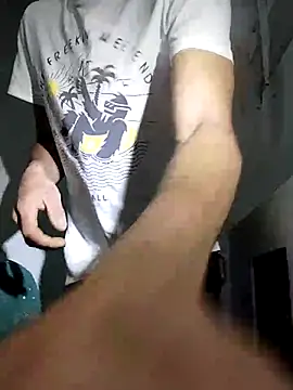 AlejandreBy online show from 04-20-26, 04:59