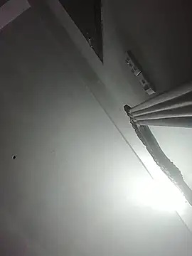 Snapshot of momo_loves chatting on 02-26-26, 05:45 momo loves online show from 02-26-26, 05:45