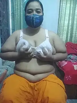 Snapshot of momo_loves chatting on 03-01-26, 02:57 momo loves online show from 03-01-26, 02:57