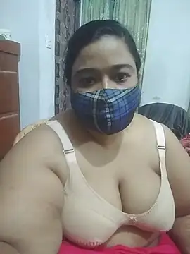 momo loves online show from 06-22-26, 03:25