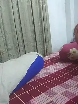 momo loves online show from 07-29-26, 12:03