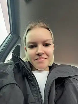 AshleyMur online show from 04-24-26, 05:21