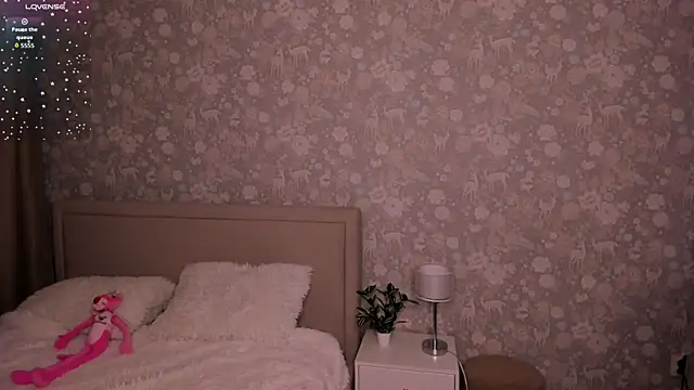 SweetNova  online show from 07-06-26, 05:59