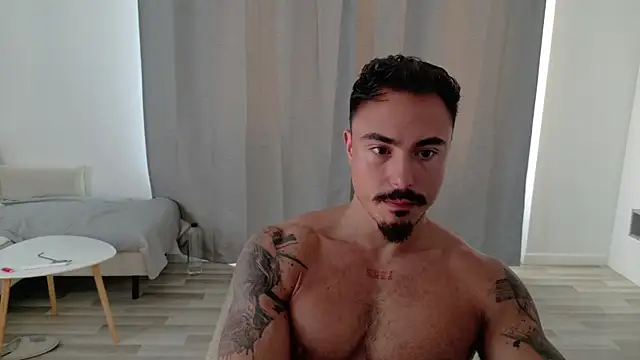 Master Lukas online show from 06-25-26, 03:50