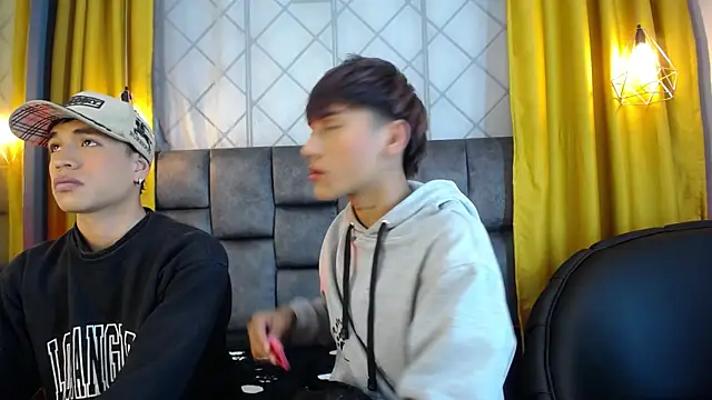 Snapshot of Maik_Russo chatting on 01-07-26, 11:23 Maik Russo online show from 01-07-26, 11:23