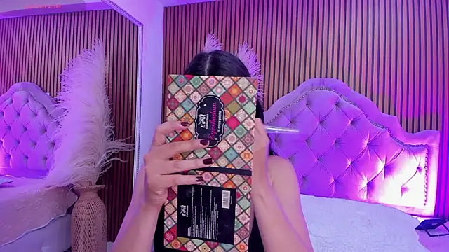 Violett hott  online show from 01-19-26, 12:42