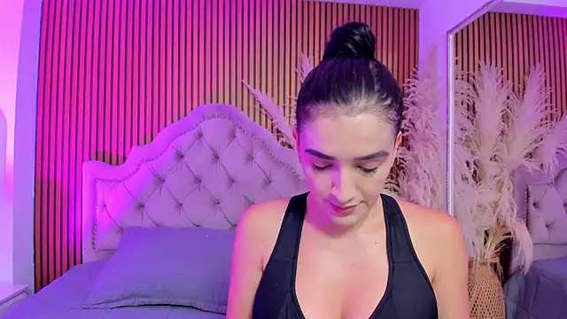 Violett hott  online show from 03-04-26, 12:22