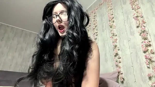 pinkfondnes online show from 03-10-26, 10:15