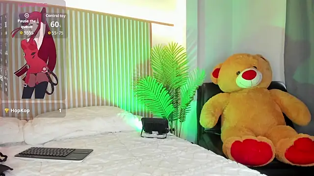 lia corner online show from 02-13-26, 07:54