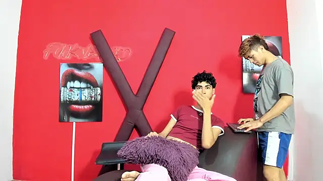 AVENGER BOYS2026 online show from 04-15-26, 10:21