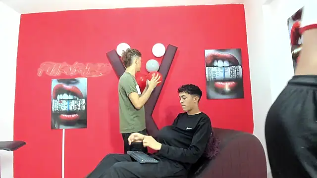 AVENGER BOYS2026 online show from 04-23-26, 07:27