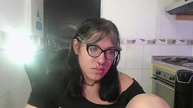 Snapshot of lilith_ayanami chatting on 05-08-26, 11:26 lilith ayanami online show from 05-08-26, 11:26