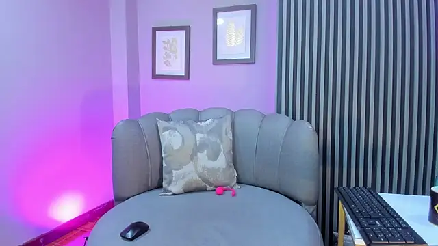 Thecrazyadams  online show from 04-12-26, 10:59