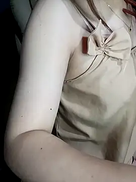 ChanChanLy online show from 02-17-26, 04:24