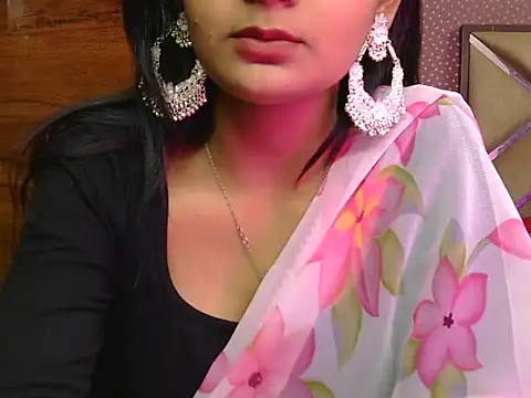 sweet riyaaa online show from 04-28-26, 04:50