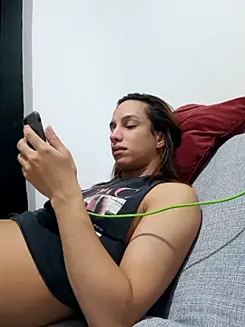 Snapshot of ofjuliaa chatting on 04-30-26, 04:52 ofjuliaa online show from 04-30-26, 04:52