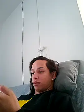 Snapshot of ofjuliaa chatting on 05-10-26, 08:14 ofjuliaa online show from 05-10-26, 08:14