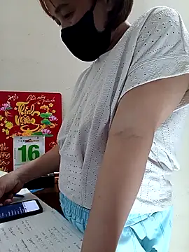 Lyna sexy24 online show from 03-17-26, 10:07