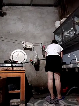 Lyna sexy24 online show from 04-23-26, 11:31