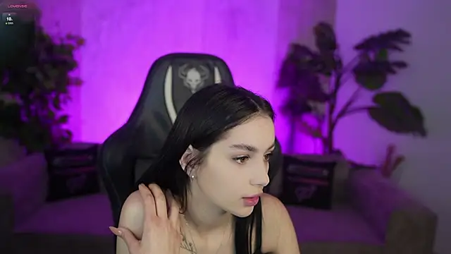 Snapshot of Mila_Rose054 chatting on 02-08-26, 11:24 Mila Rose054 online show from 02-08-26, 11:24