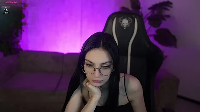 Snapshot of Mila_Rose054 chatting on 02-25-26, 08:02 Mila Rose054 online show from 02-25-26, 08:02