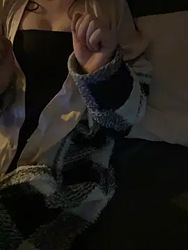 ambertje255 online show from 01-17-26, 07:28