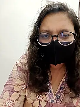 piryasharma005 online show from 01-11-26, 11:43