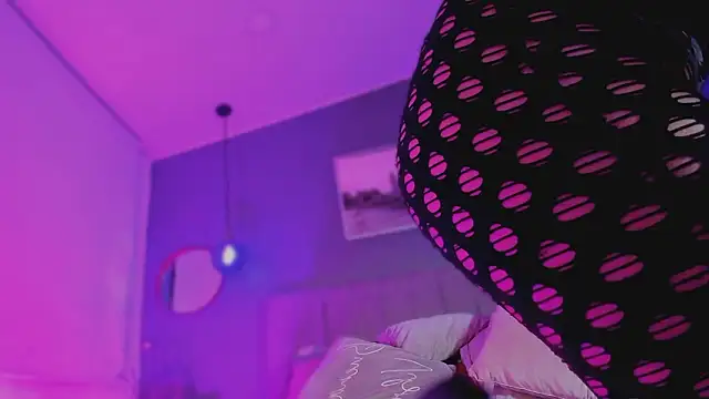 Nathalia stone  online show from 01-18-26, 05:33