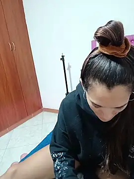 EcoDePiel online show from 06-21-26, 04:48
