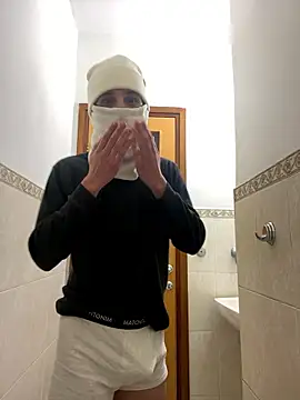 Snapshot of petiteyanel chatting on 01-08-26, 01:19 petiteyanel online show from 01-08-26, 01:19