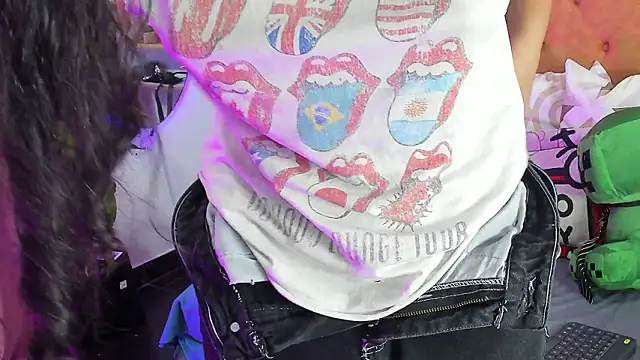 MeowMota  online show from 02-06-26, 07:17