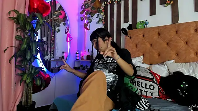 MeowMota  online show from 02-26-26, 07:02