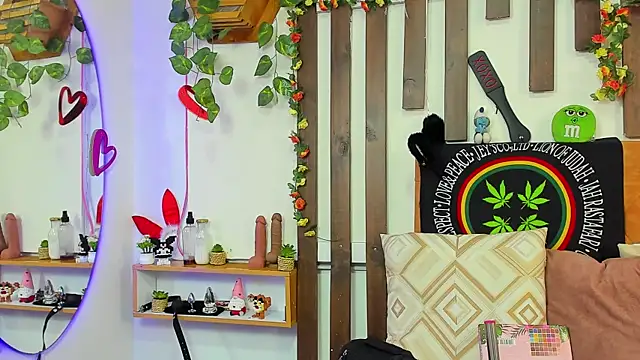 MeowMota  online show from 07-25-26, 06:49