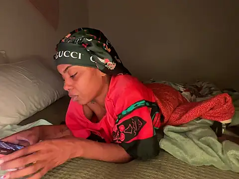 oshun6360 online show from 04-21-26, 01:29