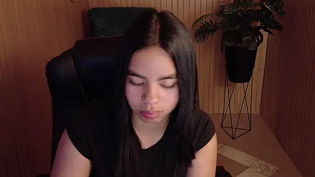 SofiaMante  online show from 03-17-26, 09:51