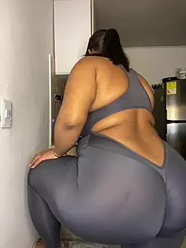 NataliaMillers online show from 06-18-26, 03:07