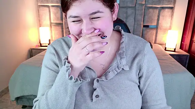 azul veraa online show from 07-17-26, 12:12