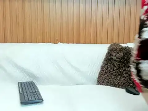 Riley Reid Milf online show from 02-24-26, 12:58