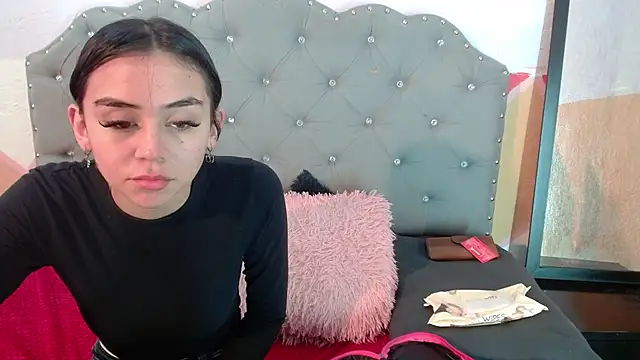 sofiaspring online show from 07-24-26, 02:59