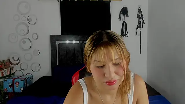 Bella Blanca online show from 01-13-26, 12:21