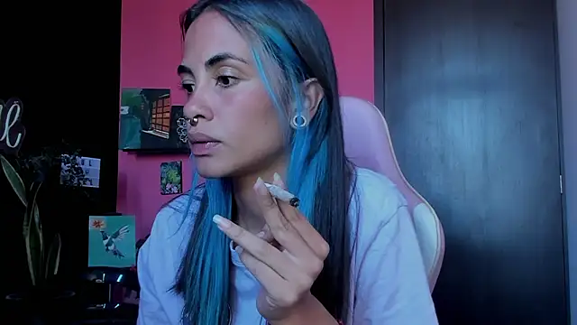 azula lillet online show from 02-18-26, 08:38