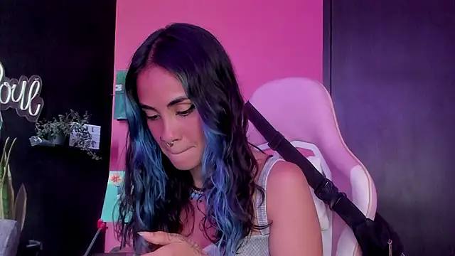 azula lillet online show from 02-21-26, 08:54