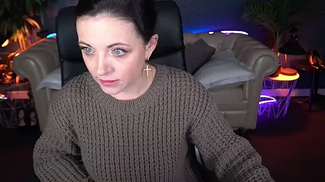 Snapshot of Dafni_Monn chatting on 05-01-26, 03:55 Dafni Monn online show from 05-01-26, 03:55
