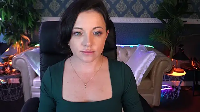 Snapshot of Dafni_Monn chatting on 05-04-26, 01:18 Dafni Monn online show from 05-04-26, 01:18