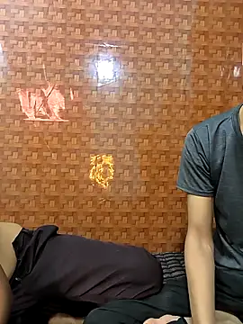 Snapshot of Antique_stickchart_couple chatting on 02-13-26, 04:08 Antique stickchart couple online show from 02-13-26, 04:08