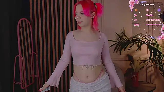 Waifu Ketrin online show from 04-27-26, 01:20