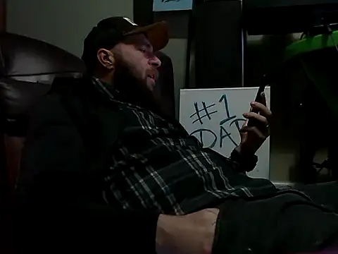 Snapshot of Numba1dad_ chatting on 02-03-26, 06:11 Numba1dad online show from 02-03-26, 06:11