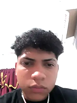 Snapshot of VersedChip chatting on 01-11-26, 11:10 VersedChip online show from 01-11-26, 11:10