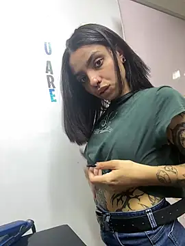 Electra Darkk online show from 02-19-26, 04:47