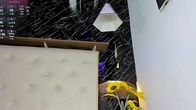 Renata blue online show from 02-25-26, 09:13